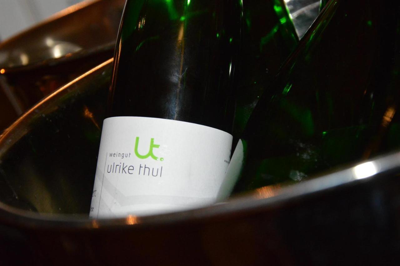 Ferienweingut Ulrike Thul Appartement Leiwen Buitenkant foto
