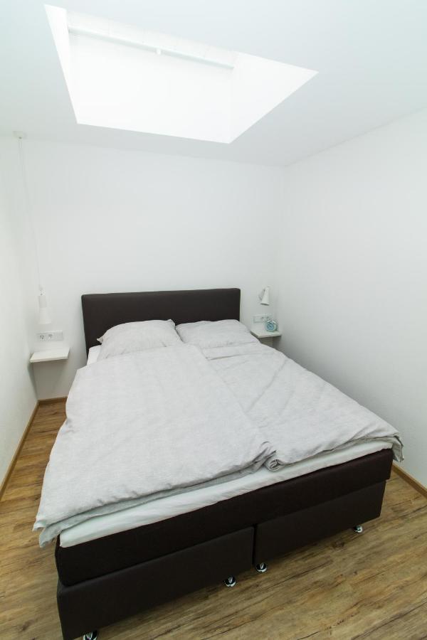 Ferienweingut Ulrike Thul Appartement Leiwen Buitenkant foto