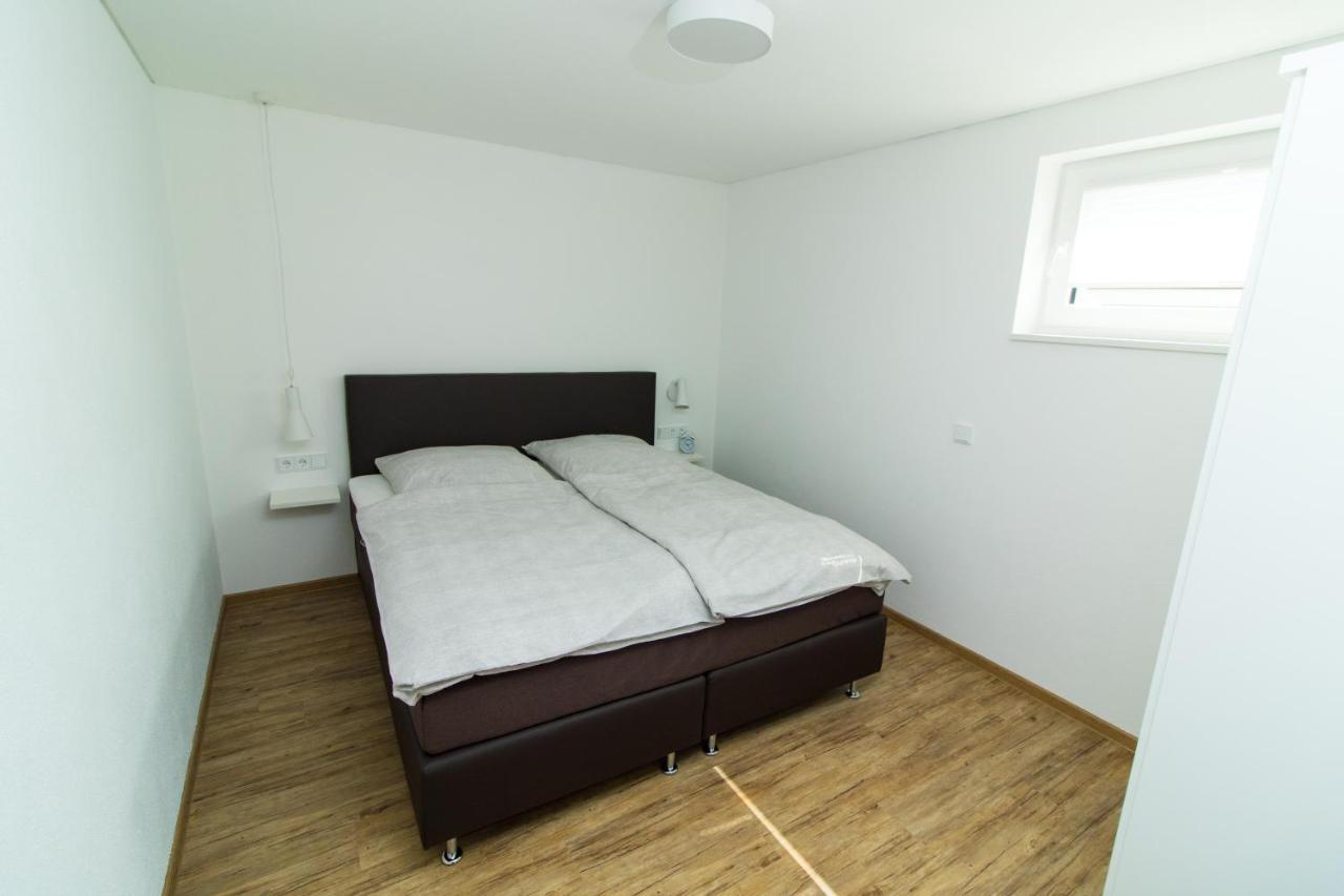 Ferienweingut Ulrike Thul Appartement Leiwen Buitenkant foto