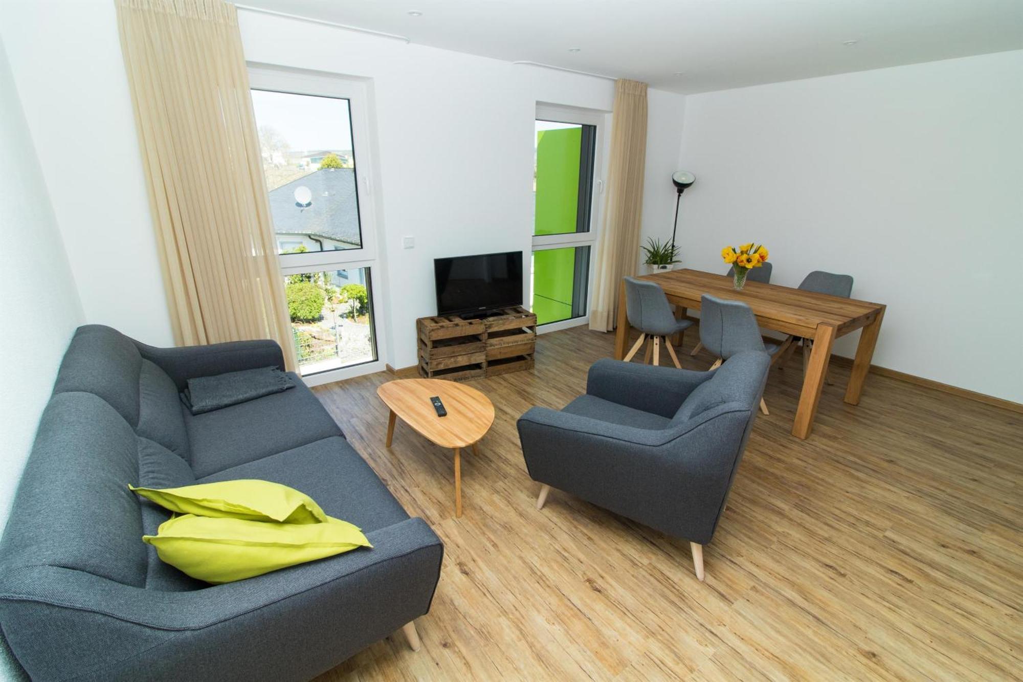 Ferienweingut Ulrike Thul Appartement Leiwen Buitenkant foto